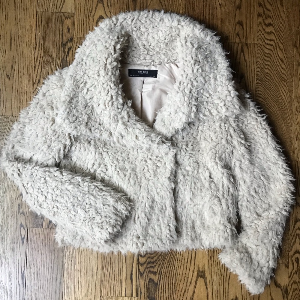 Zara cream fuzzy sweater jacket